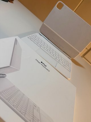 Magic Keyboard iPad Pro 11 Blanco