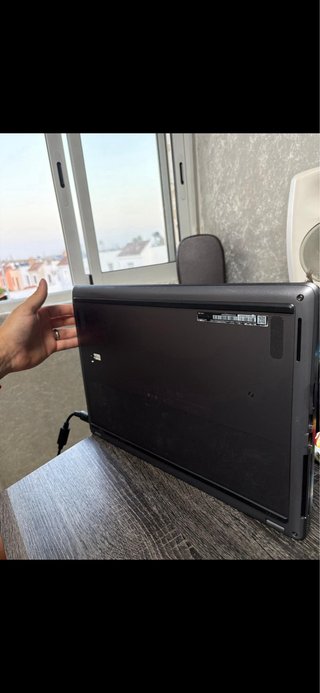 MSI Creator Z17 A12UGST Portátil
