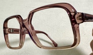 Años 70, 4 monturas de gafas nuevas Barbudo.