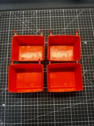 30 Ganchos para Panel Perforado + 4 cajas