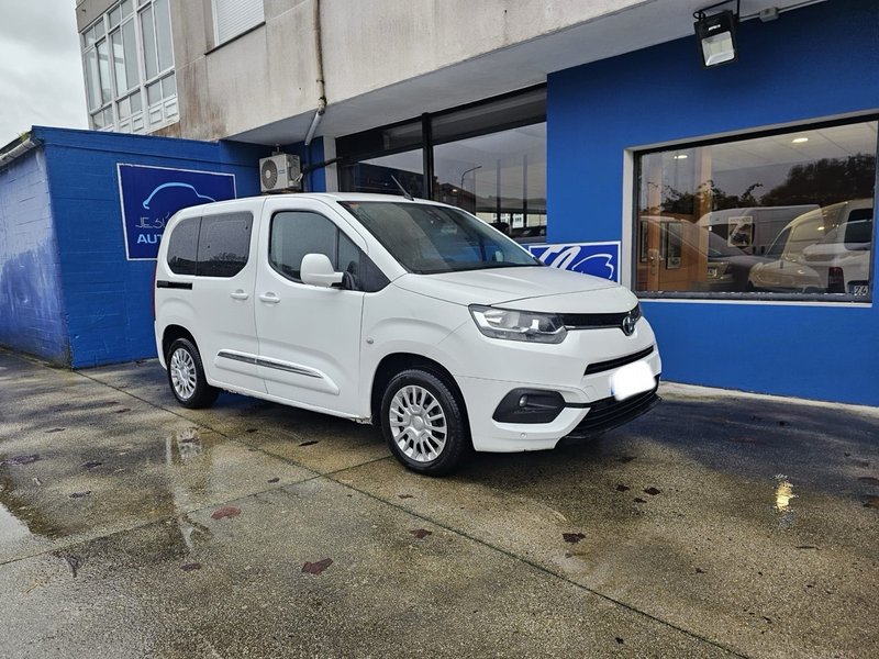 Toyota Proace City 2022 - foto 1