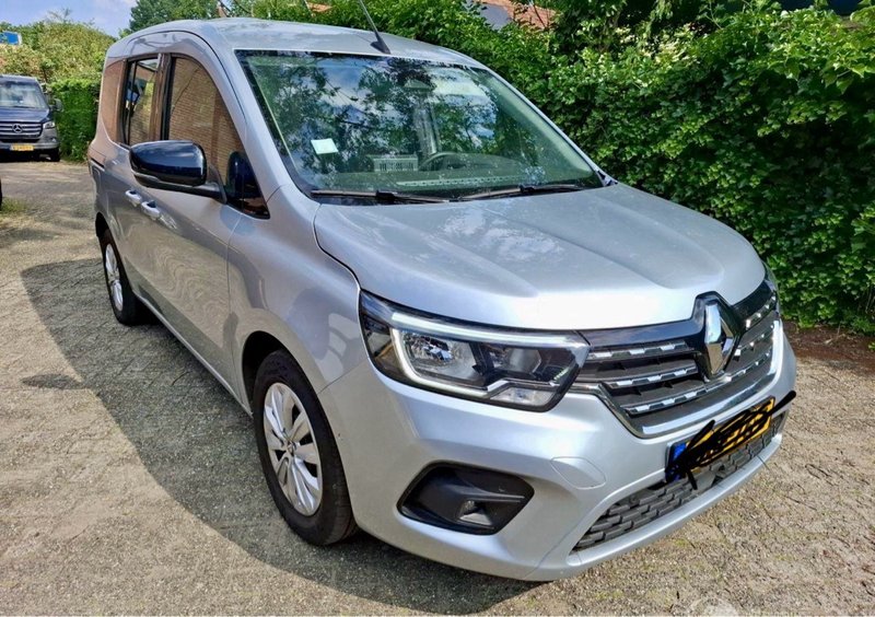 Renault Kangoo 2022 - foto 1