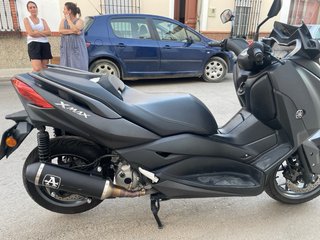 Yamaha XMAX 300 Negra/Gris