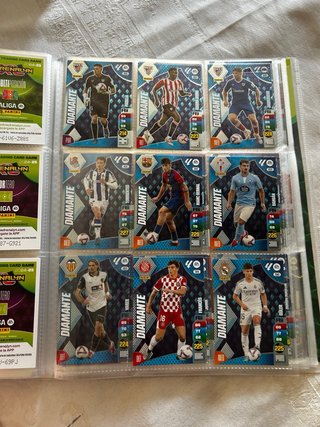 Álbum cromos Adrenalyn LaLiga 2024-25