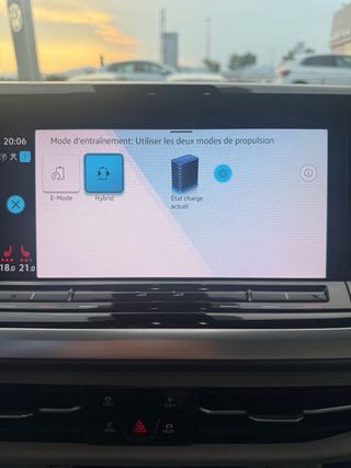 VW Multivan Life Hybrid 218cv enchufable