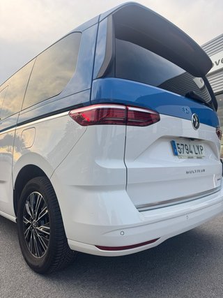 VW Multivan Life Hybrid 218cv enchufable