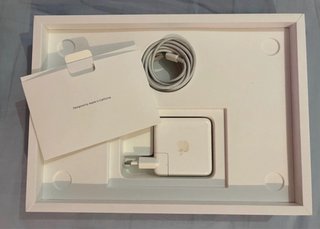 MacBook Pro 13 M1 Apple