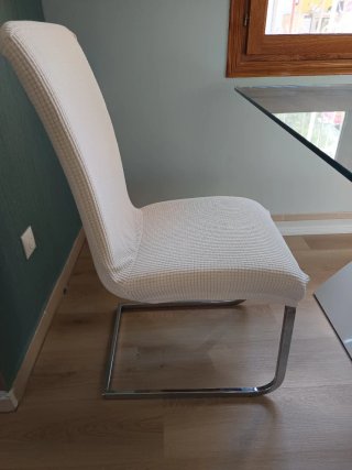 Mesa de cristal con 6 sillas
