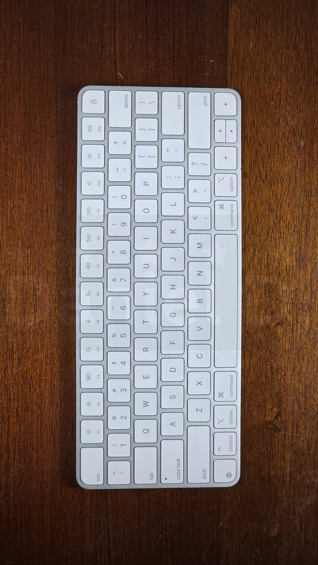 Apple iMac M4 24" 16GB/256GB COMO NUEVO