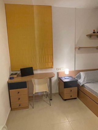 Habitación completa: 2 camas nido y mesita
