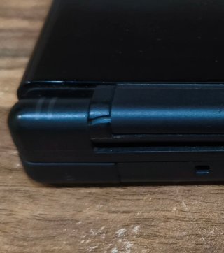 Nintendo DS Lite Negra + Cargador y 3 Juegos
