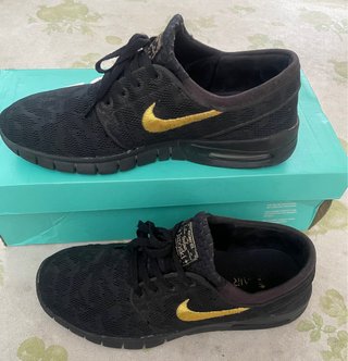 Nike SB Janoski Max Negro/Dorado