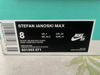 Nike SB Janoski Max Negro/Dorado