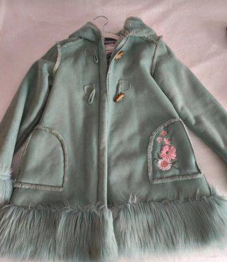 Abrigo niña con pelo