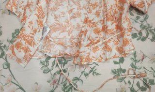 Blusa naranja Mango