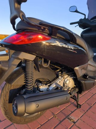 Yamaha Xmax 250i Scooter Negra/Plata
