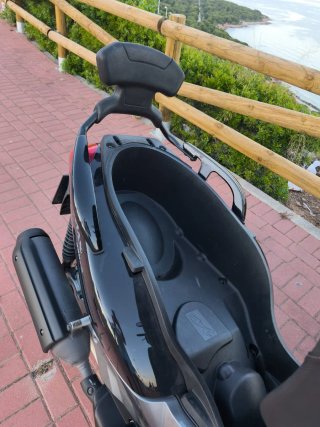Yamaha Xmax 250i Scooter Negra/Plata