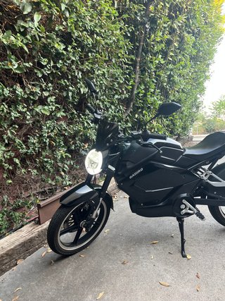 Moto Eléctrica Urbet Gadiro 125 Negra