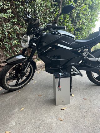 Moto Eléctrica Urbet Gadiro 125 Negra