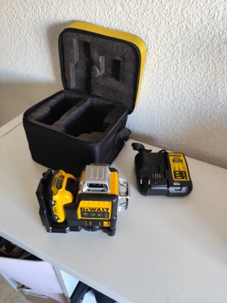 Nivel Láser Dewalt 12V