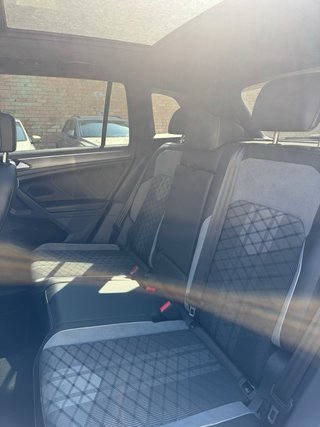 VW Tiguan R-Line 1.5TSi 150cv automatico