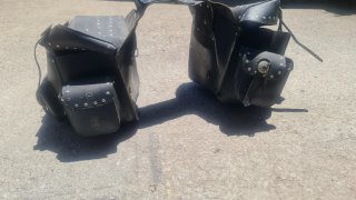 Alforjas de cuero para moto