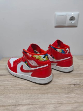 Nike Air Jordan 1 Mid SE Barcelona Sweater 43