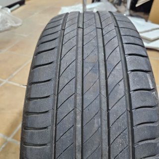 Neumático Michelin Primacy 4