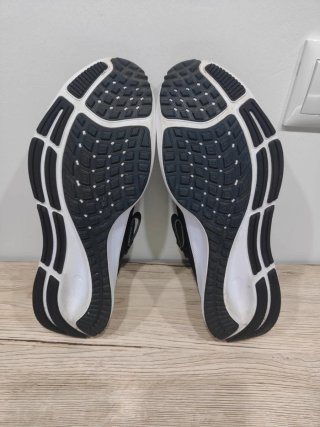 Nike Air Zoom Pegasus 38 FlyEase Talla 42,5