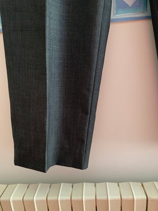 Pantalón de vestir gris hombre
