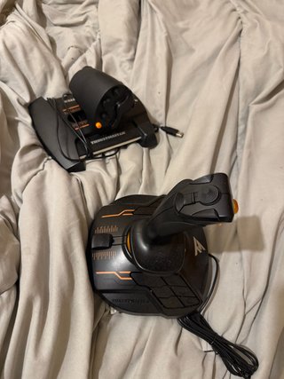 HOTAS T16000 Thrustmaster