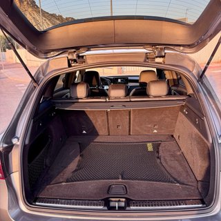 MERCEDES GLC