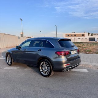 MERCEDES GLC