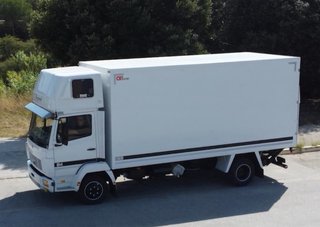Mercedes-Benz 814 LK Isotermo con Plataforma