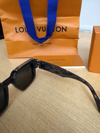 Louis Vuitton Millionaires