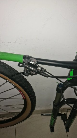 Bicicleta Montaña scott scale 950 29 pouce
