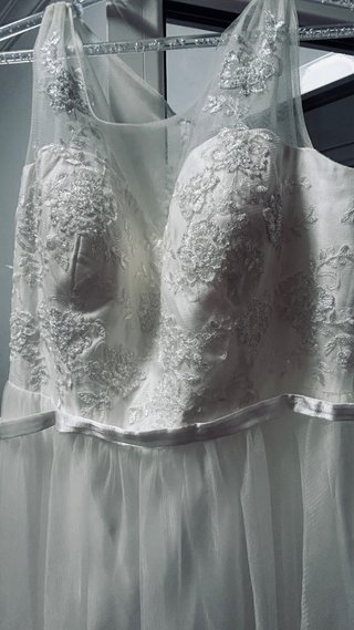 Vestido de Novia Mascara London Talla 52