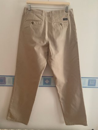 Pantalón chino beige hombre