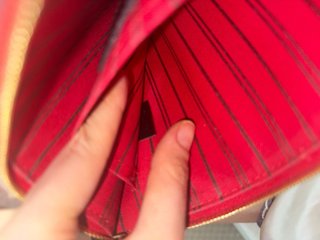 Sobre/Neceser/documento tipo LV Monogram