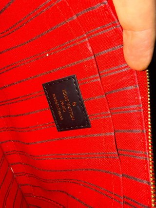 Sobre/Neceser/documento tipo LV Monogram