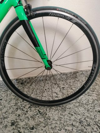 Orbea Avant M Shimano 105 11v + Vision Team