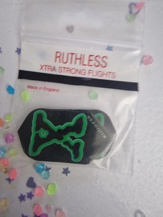 paquetes plumas dardos Ruthless