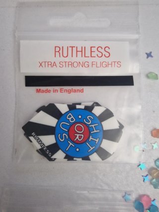 paquetes plumas dardos Ruthless