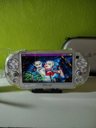 PlayStation Vita 64GB Henkaku (Japan)