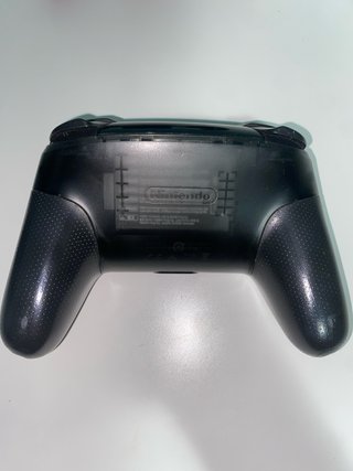 Nintendo Switch + Mando Pro + Base Dock + Joy-Con