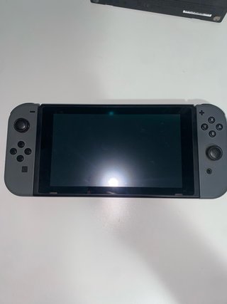 Nintendo Switch + Mando Pro + Base Dock + Joy-Con