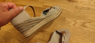 Sandalias Tommy Hilfiger Beige Cuña