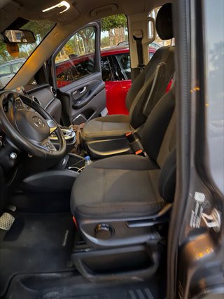 Mercedes-Benz  V 250  2018 190cv