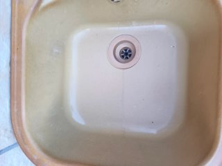 Fregadero un seno y escurridor beige