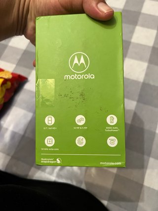 Móvil Motorola Negro y Verde lo vendo falta de uso